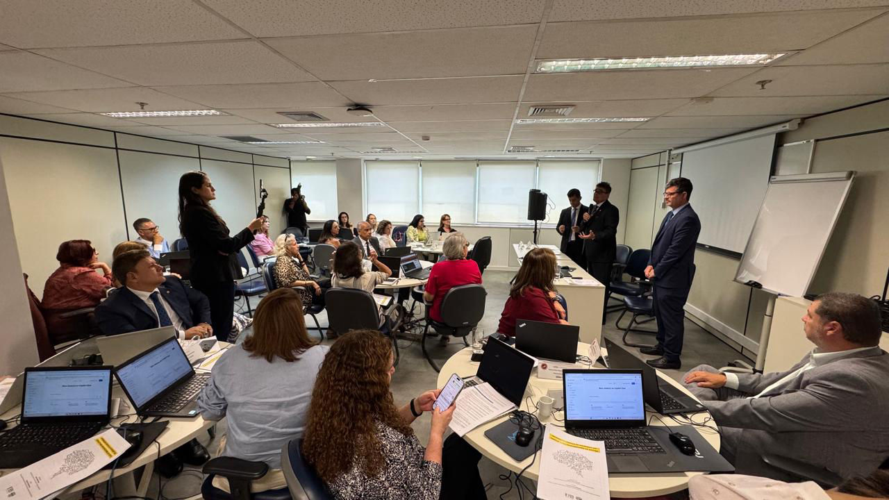 Inteligência Artificial no Ministério Público: MPRJ realiza curso sobre uso do Microsoft 365 Copilot para procuradores de Justiça