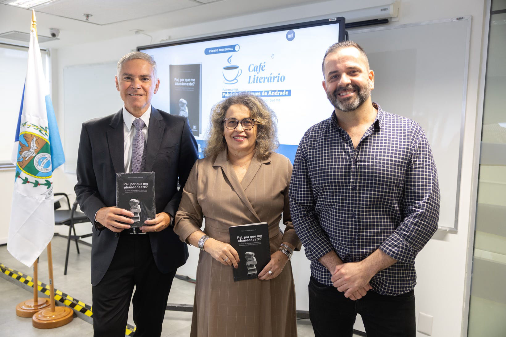 IERBB/MPRJ promove Café Literário com autor do livro 