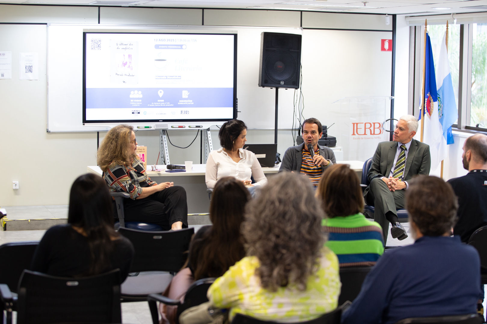 IERBB promove Café Literário com Marcelo Moutinho, vencedor do Prêmio Jabuti
